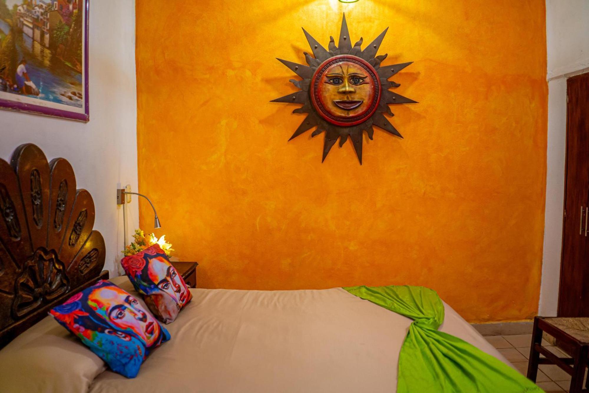 Hotel Posada De Roger Puerto Vallarta Dış mekan fotoğraf